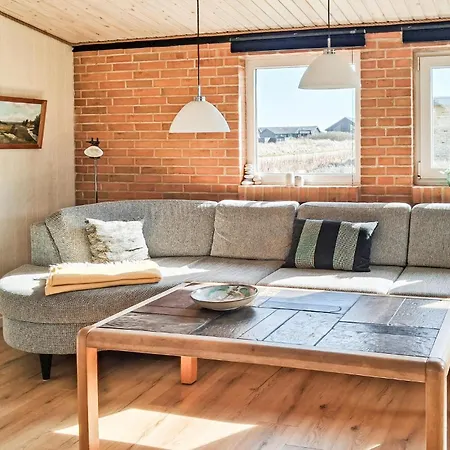 Feriehus Awesome In Harboore With Wifi *