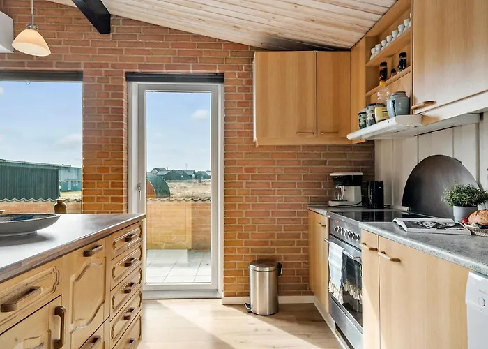 Casa vacanze Awesome In Harboore With Wifi